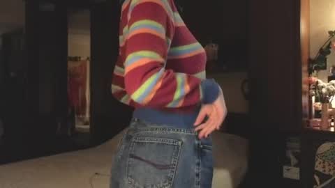 Rebecy online show from 03/27/26, 04:18