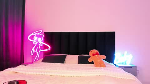 Emi online show from 12/17/24, 02:01