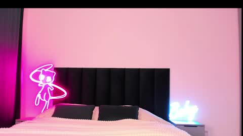 Emi online show from 02/11/25, 04:01