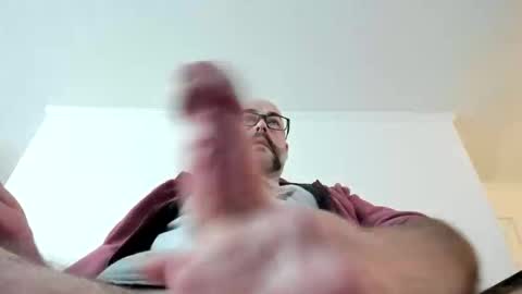 wowsah online show from 11/09/25, 05:44