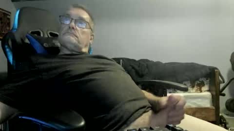 wowsers2022 online show from 11/14/25, 01:26