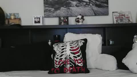 Crystal Lake online show from 01/20/25, 05:37