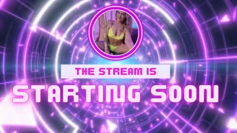 Snapshot of wrenn_mitch chatting on 06/07/26, 02:10 Wrenn Divine online show from 06/07/26, 02:10