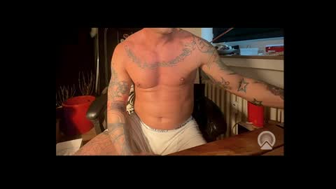 WTFboy82 online show from 05/04/26, 03:57