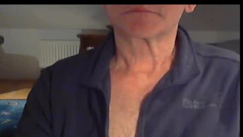 Wuki online show from 03/06/25, 09:42