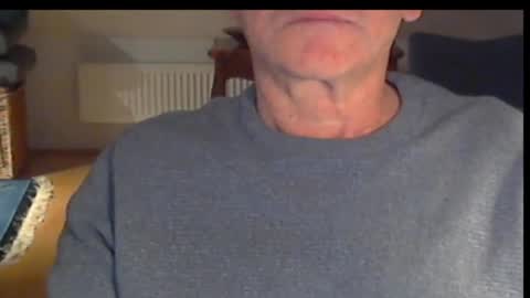 Wuki online show from 09/10/25, 10:10