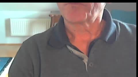 Wuki online show from 10/08/25, 12:03