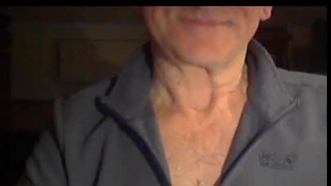 Wuki online show from 01/08/26, 04:09