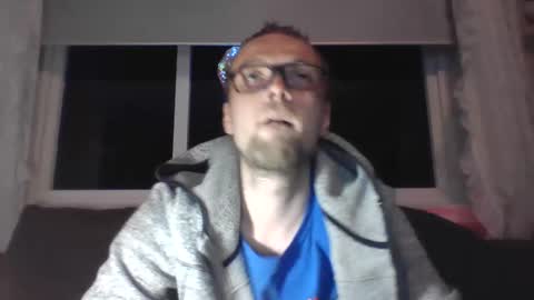 wulffi95 online show from 12/04/24, 10:08