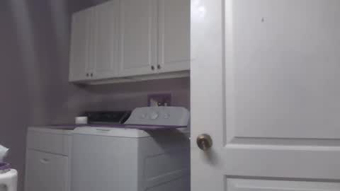 BONER DONOR online show from 09/11/25, 06:19