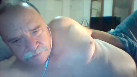 Snapshot of wvmountainlover chatting on 01/23/25, 03:26 wvmountainlover online show from 01/23/25, 03:26