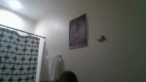 Snapshot of wwydfortp chatting on 01/14/26, 07:47 karie online show from 01/14/26, 07:47