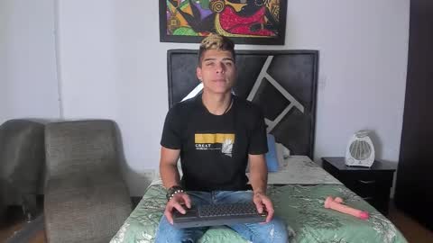 wyatt online show from 10/20/25, 12:27