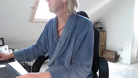 WyattEarp64 online show from 09/15/25, 08:58