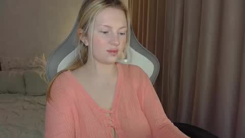 Snapshot of x__ivy_x chatting on 03/17/26, 04:10 eva online show from 03/17/26, 04:10