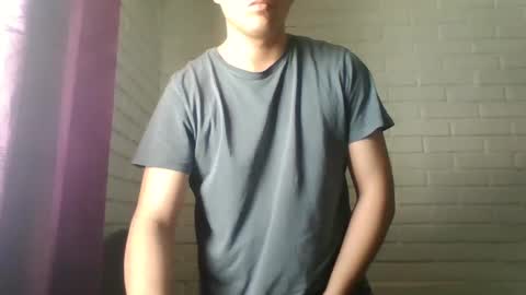 x_andrescam online show from 10/08/25, 08:17