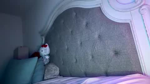 Mariah  online show from 01/04/25, 06:52