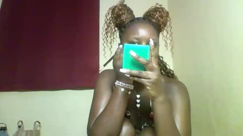 X melanine online show from 02/05/26, 12:32