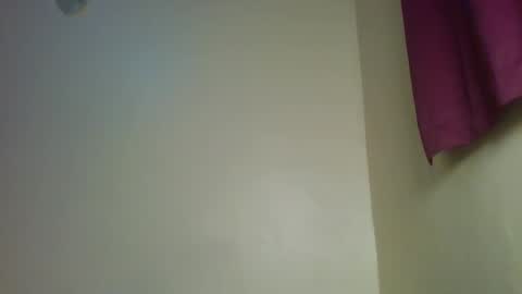 X melanine online show from 04/03/26, 12:14