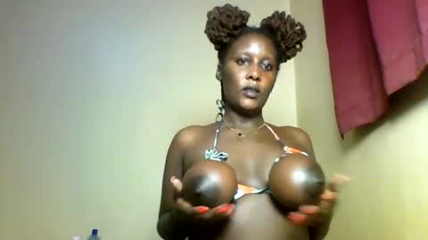 X melanine online show from 04/19/26, 07:38