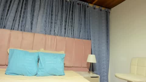 x_milu online show from 03/07/25, 12:04