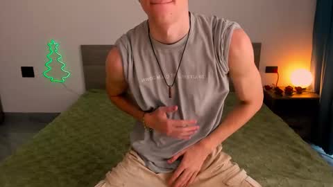 Snapshot of x_nile chatting on 11/26/25, 04:46 Nile online show from 11/26/25, 04:46