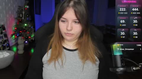 LOVE NERDS ONLY online show from 01/17/25, 04:39