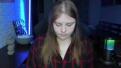 LOVE NERDS ONLY online show from 03/04/25, 03:11