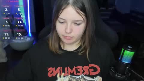 LOVE NERDS ONLY online show from 09/20/25, 02:56