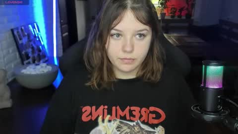 LOVE NERDS ONLY online show from 10/07/25, 04:31