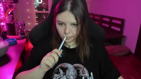 LOVE NERDS ONLY online show from 02/17/26, 05:04