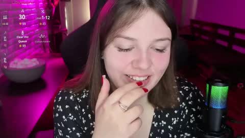 LOVE NERDS ONLY online show from 06/01/26, 03:08