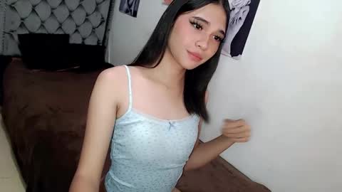 xairah_doux online show from 11/09/25, 05:33