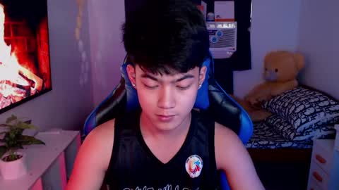 Prince Aldrian  online show from 02/19/25, 01:51