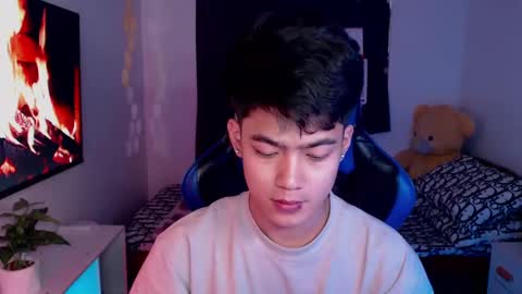 Prince Aldrian  online show from 03/11/25, 12:22