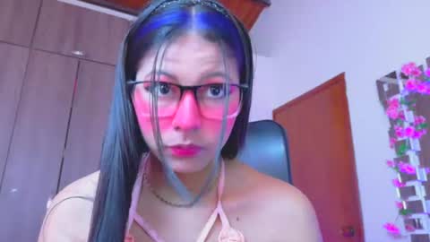 Snapshot of xallysonx_ chatting on 07/17/26, 11:50 XALLYSONX online show from 07/17/26, 11:50