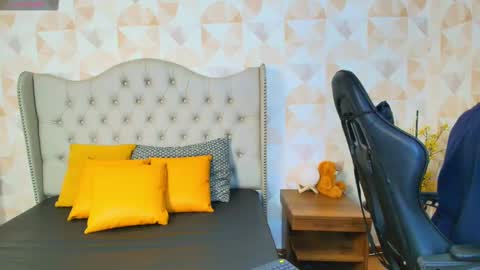 xam_collen online show from 10/08/25, 01:09