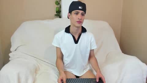 xam_collen online show from 02/18/26, 12:50