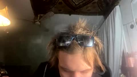 Snapshot of xander0zzz chatting on 02/17/26, 08:55 xander0zzz online show from 02/17/26, 08:55