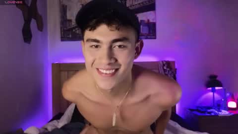 Xander Cardona online show from 06/26/26, 04:17