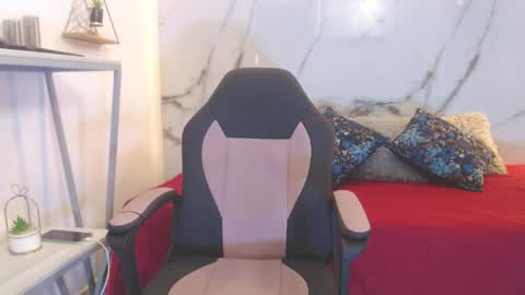 xandergrey8 online show from 04/09/26, 07:41