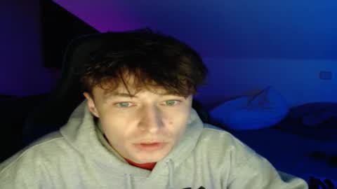 Snapshot of xandiigmusik chatting on 11/02/25, 04:15 rx4per online show from 11/02/25, 04:15