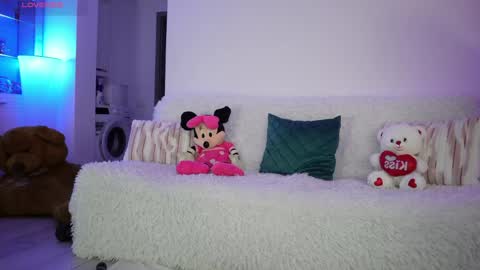 Snapshot of xandrabae chatting on 05/16/26, 12:07 Alexandra online show from 05/16/26, 12:07