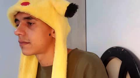 Andres online show from 02/15/25, 01:10