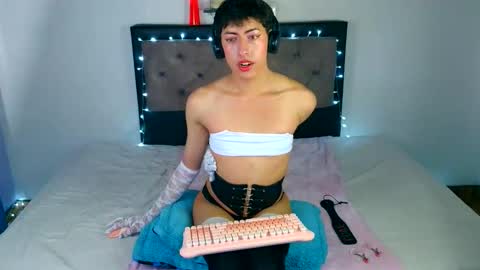 xangel__dustx online show from 01/15/26, 06:22