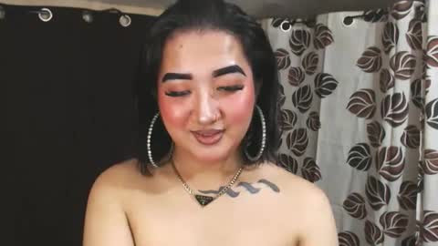Nira   NOT INTO CHEAP GUYS  online show from 01/14/25, 12:22