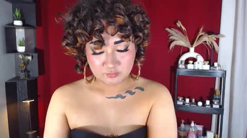 Nira   NOT INTO CHEAP GUYS  online show from 10/15/25, 11:27