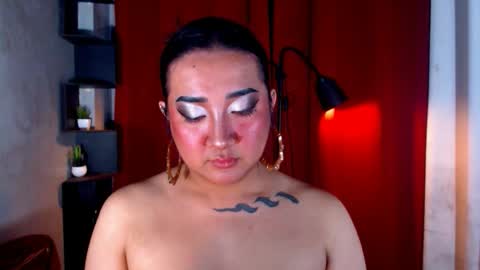 Nira   NOT INTO CHEAP GUYS  online show from 03/26/26, 08:42