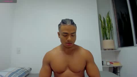 Xavier online show from 10/12/25, 01:59