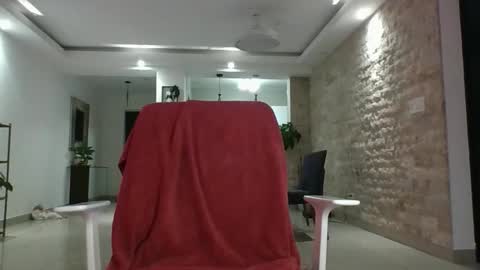Snapshot of xavii31 chatting on 05/24/26, 02:16 xavii31 online show from 05/24/26, 02:16